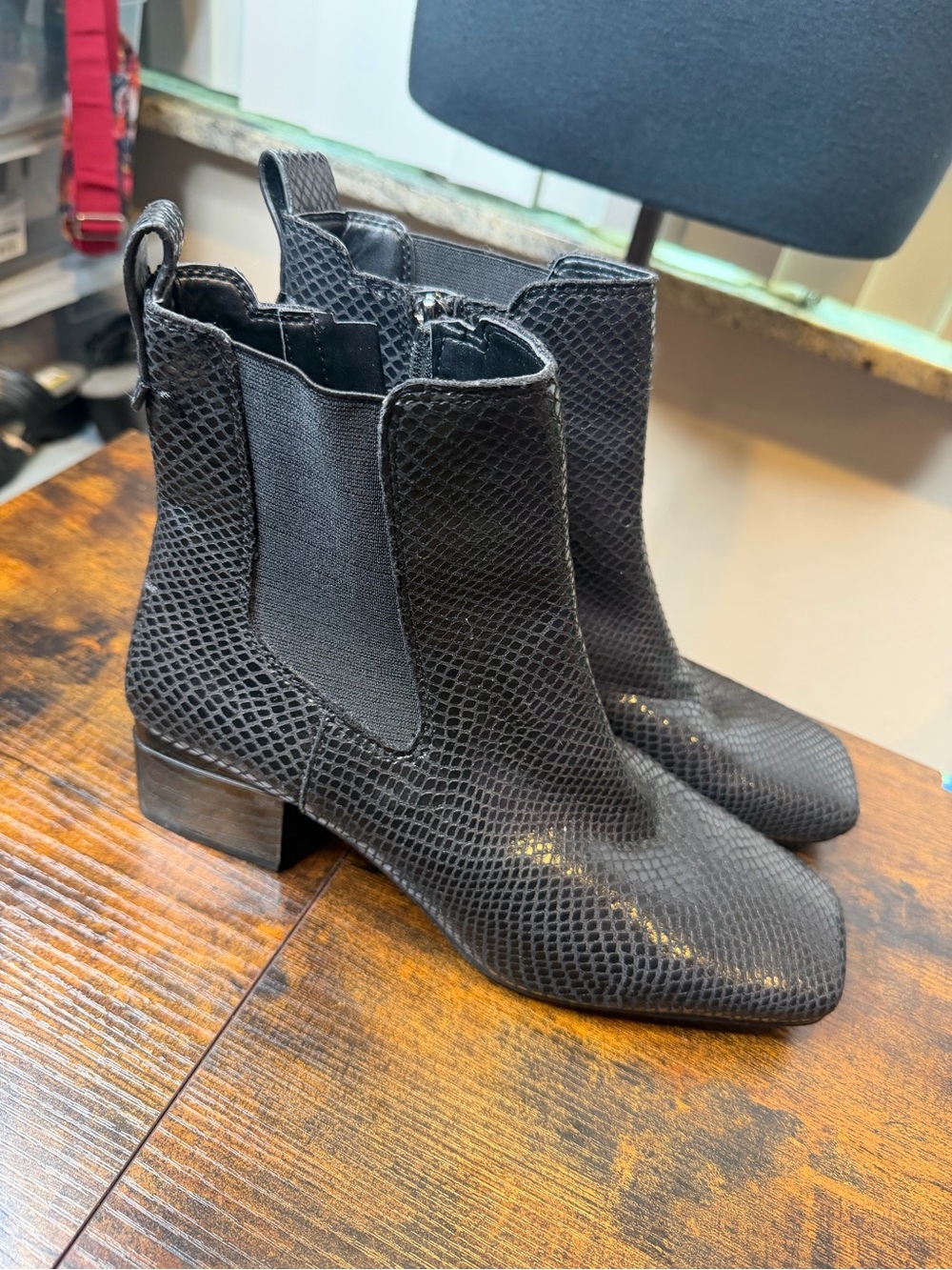 Franco Sarto Waxton black embossed snake print square toe ankle boots SZ 8.5 NEW